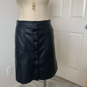 - Express Faux Leather Skirt ⭐️